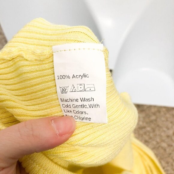 Shein Ribbed Knit Square Neck Halter Top - Picture 5 of 5